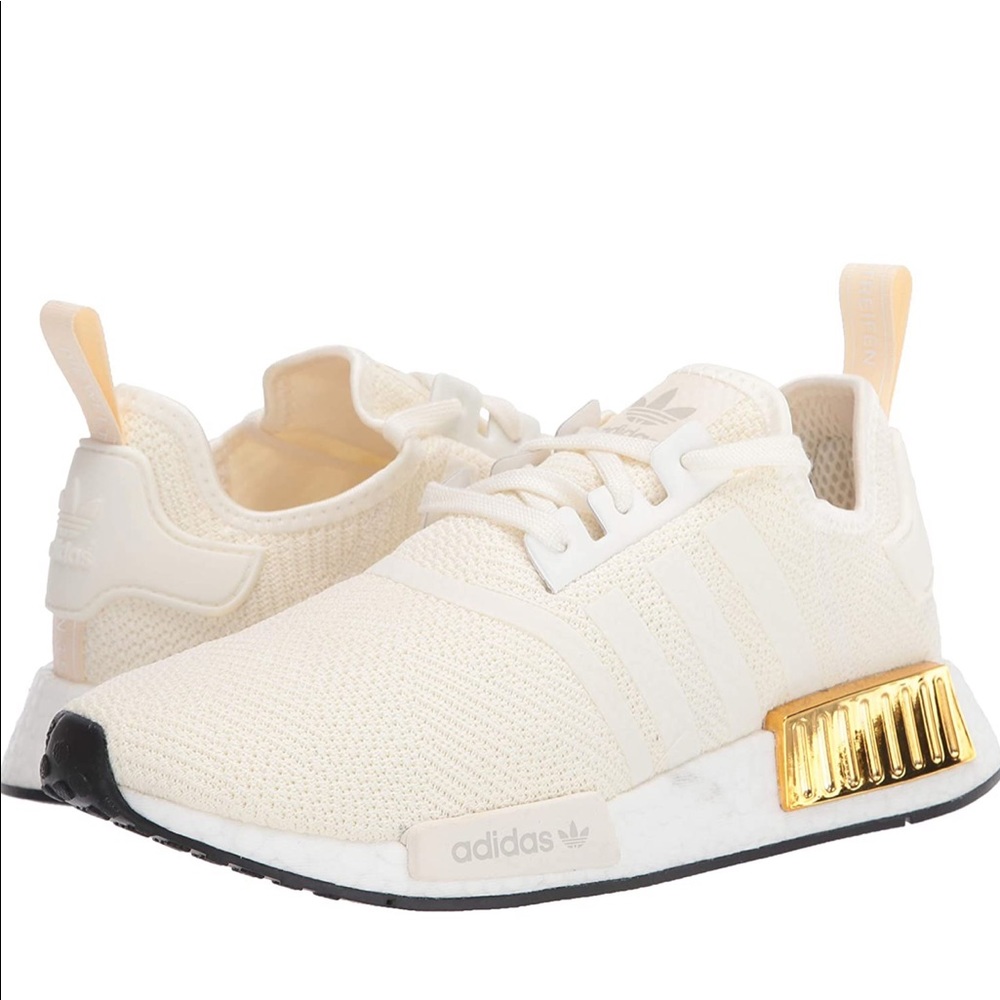 Authentic Adidas Women Nmd R1 Boost like new